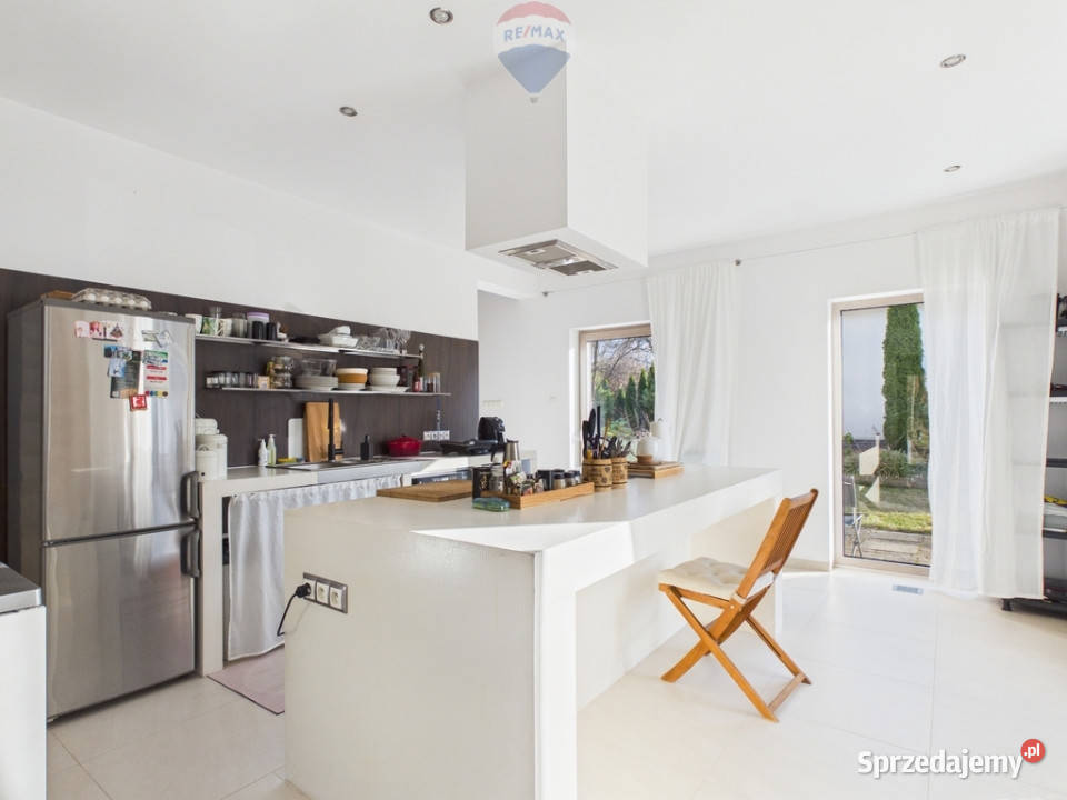 sprzedaży domu wolnostojącego 160m2 Duninowo