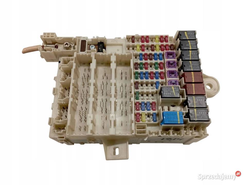 MODUŁ BSI SKRZYNKA BEZPIECZNIKÓW TF0G010 12 B