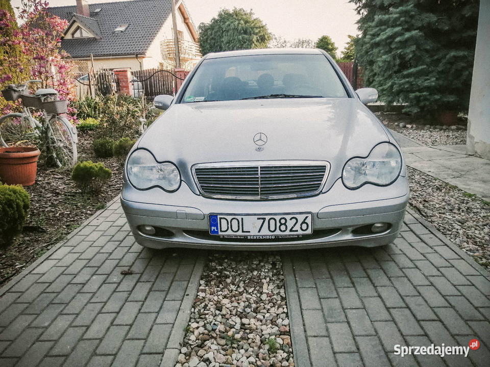 Mercedes C 180 kompressor Oleśnica Sprzedajemy.pl