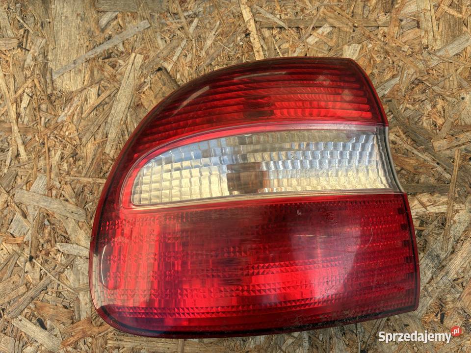 Lampa Lewa Tył Volvo V40 Lift Wisznice