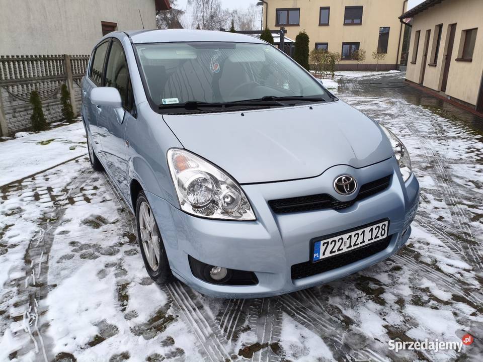 Toyota Corolla Verso 16 Glinnik