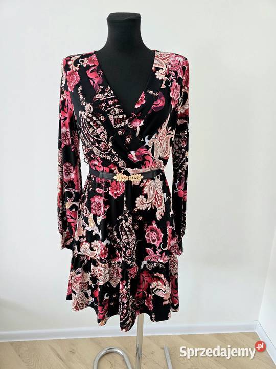 Sukienka wzory Romantyczna czarny Rybnik