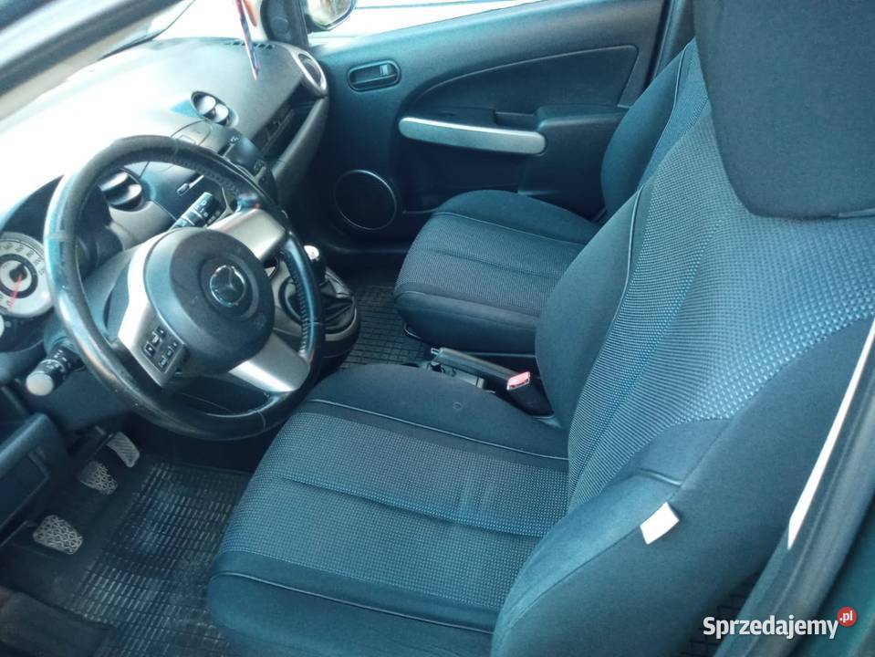 Mazda 2 benzyna 13 silnik Hatchback Huta Krzeszowska