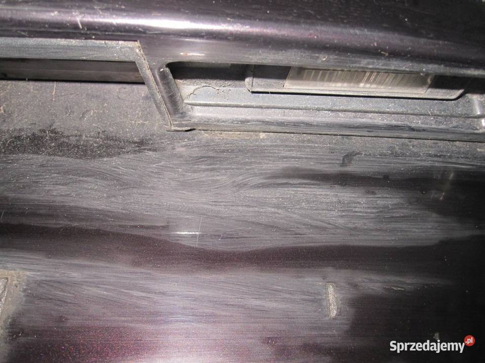 NISSAN JUKE I 13r klapa tył