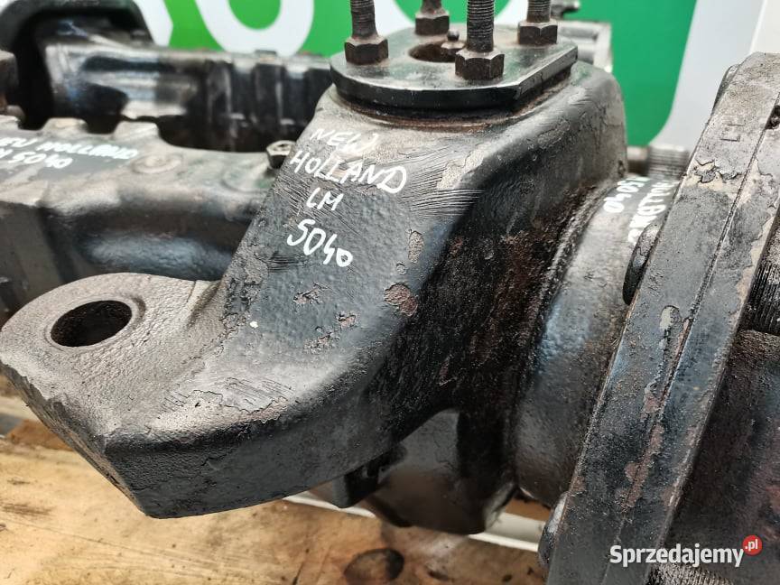 Holland LM 5040 Zwrotnica Spicer