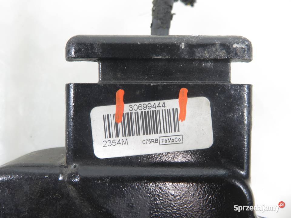 ZAMEK PRAWY PRZEDNI VOLVO V50 MW 30699444