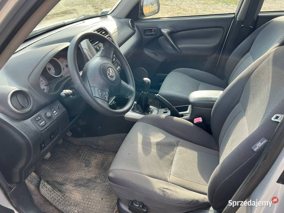 Toyota RAV4 2005r BEZ KOROZJI 2000cm3