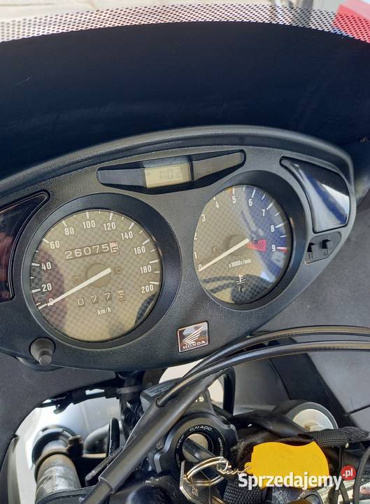 Honda Deauville 650 2005 26tkm Kufer Alarm Ledy elektryczny starter wielkopolskie Poznań sprzedam