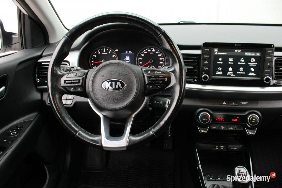 Kia Stonic BezwypadkowyBogate manualna Gliwice