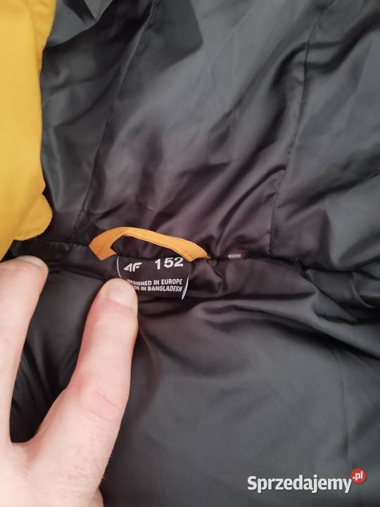 Kurtka zimowa 4F rozmiar 152 Odzież