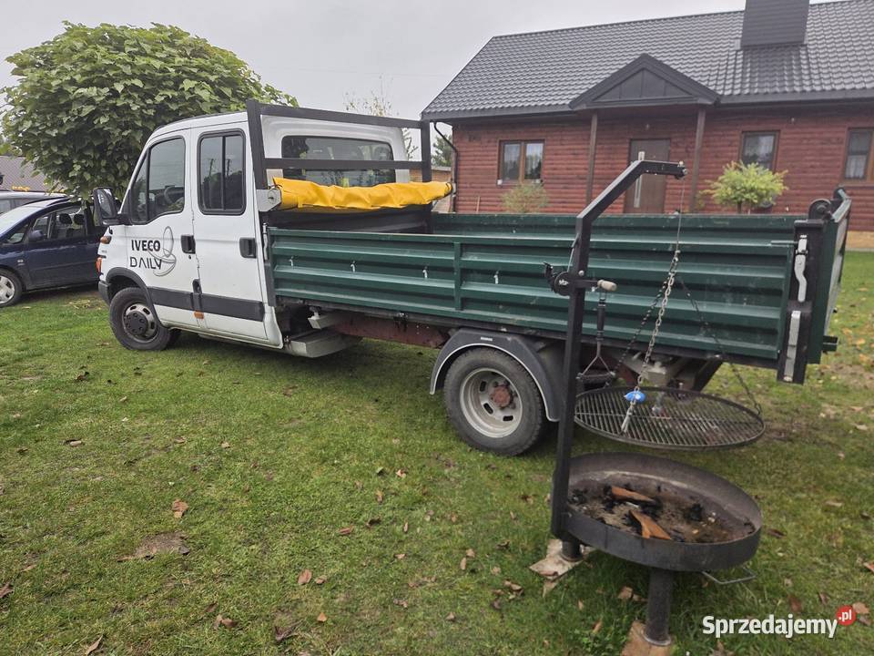 Iveco 28 doka brygadówka 7 osób wywrotka 3 Wólka Pukarzowska sprzedam