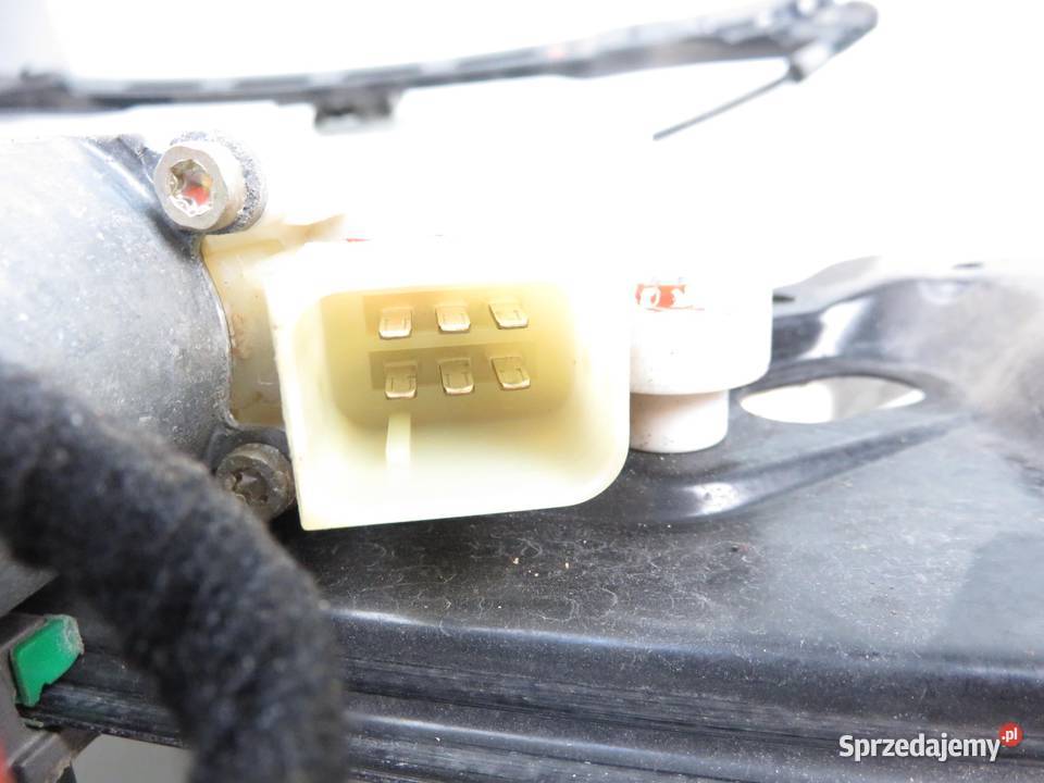 PODNOŚNIK SZYBY PRAWY PRZEDNI MERCEDES W211