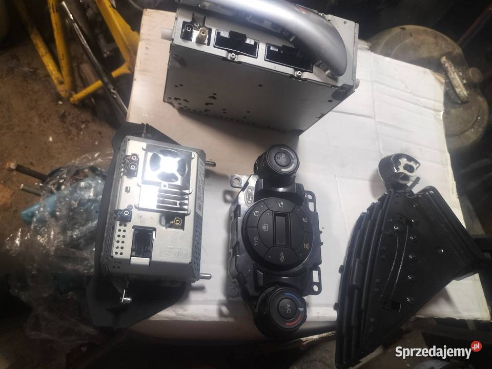 Ford kratki radio panel wyświetlacz Bolesławiec