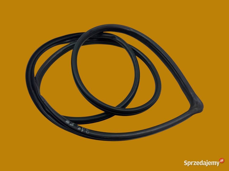 USZCZELKA DRZWI PRAWY PRZÓD PASAŻERA KAROSERYJNA świętokrzyskie