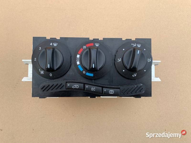 Panel klimatyzacji nawiewu mercedes a klasa w168