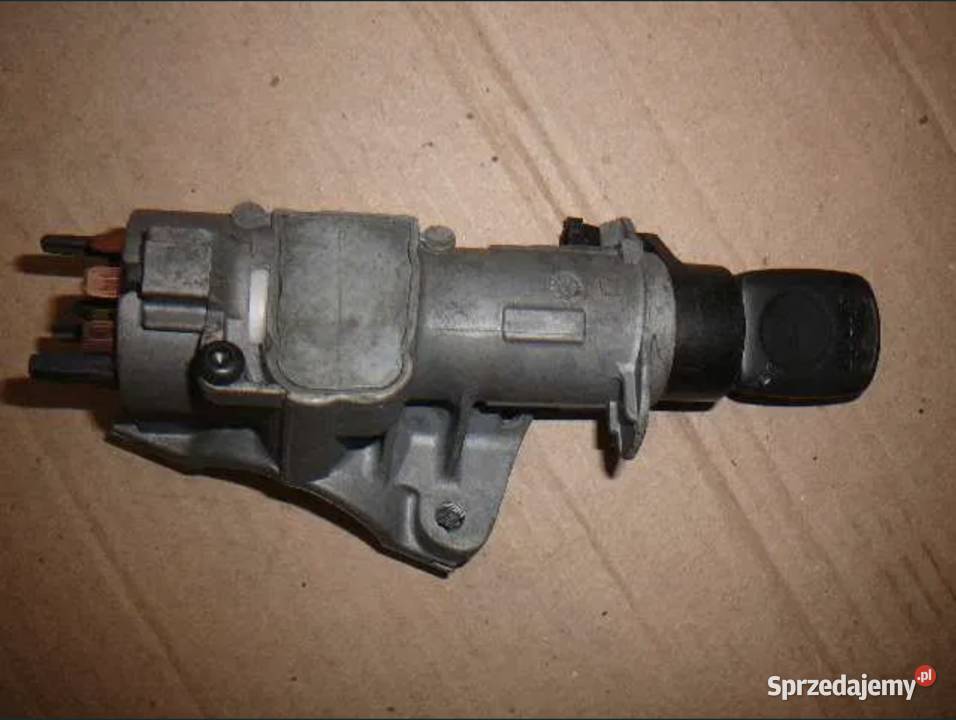 Stacyjka z Kluczykiem Skoda Fabia I 12 benzyna Ostrzeszów