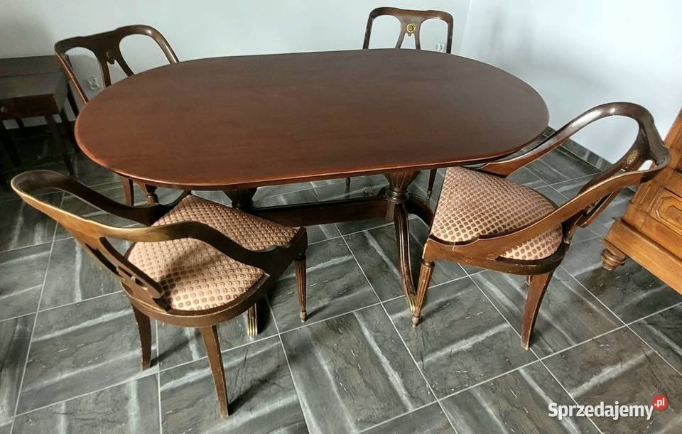 STÓŁ PLUS 4 KRZESŁA