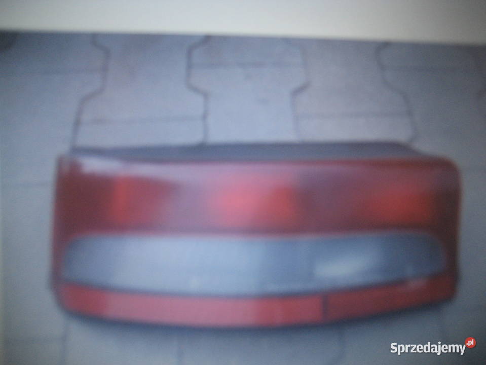 mazda 323 8891r lampa tył lewa 3dz Rakoniewice sprzedam