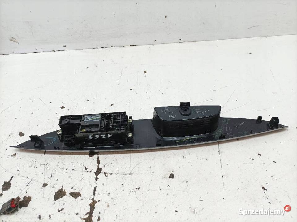 PRZEŁĄCZNIK SZYB LEWY PRZÓD 8608A331 Mitsubishi sprzedam