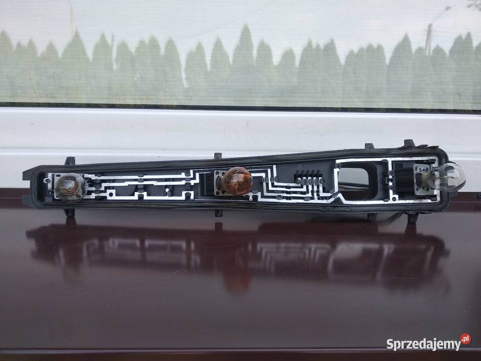 Ford Fiesta MK5 V 5d wkład oprawka lampy tył