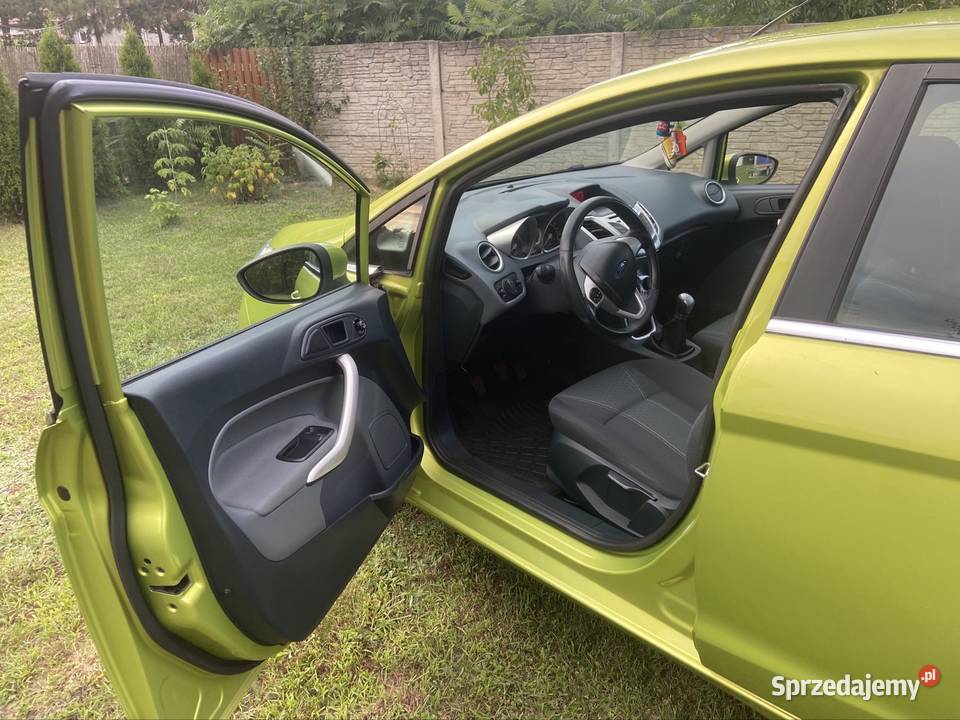 Piękny Ford fiesta świętokrzyskie