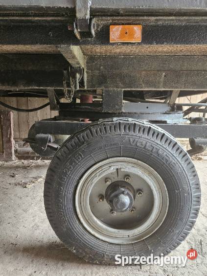 Przyczepa wywrotka d 35 Wieprz