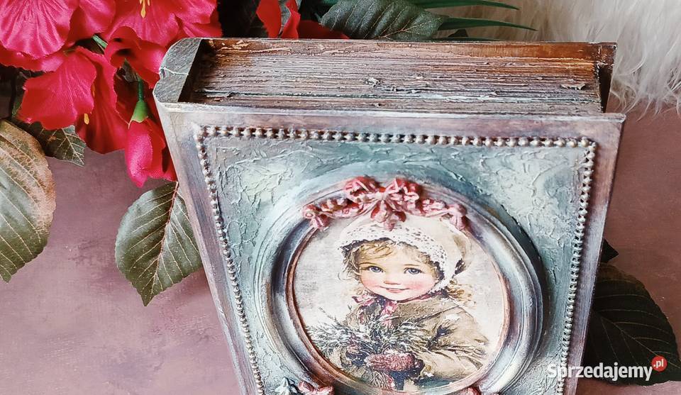 Drewniane pudełko w formie książki Rękodzieło Ostróda