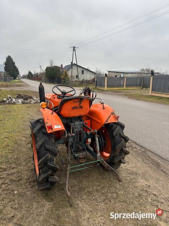 Mini ciągnik Kubota L175 Kuzie