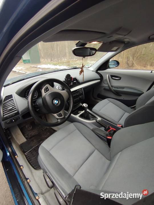 BMW seria 1 niebieski Samochody osobowe świętokrzyskie Ostrowiec Świętokrzyski