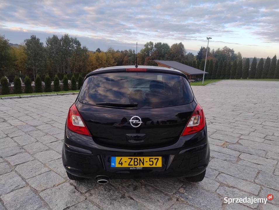 OPEL CORSA 12 ECO BENZYNA SUPER FAJNY STAN Myślenice sprzedam