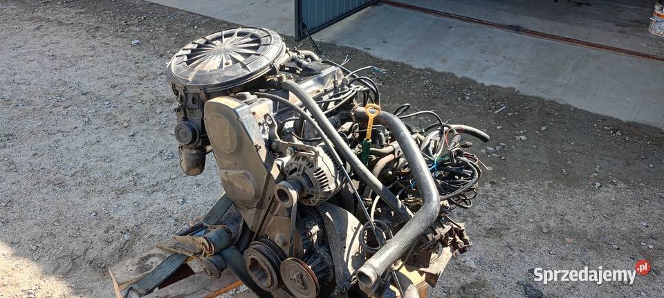 Silnik audi 80b4 20 benzyna Rok produkcji 1998 Leszno