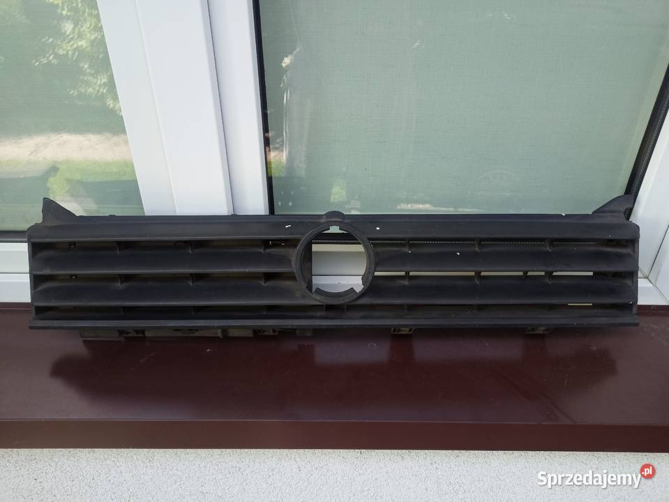 VW Passat B2 32b grill atrapa przednia chłodnicy