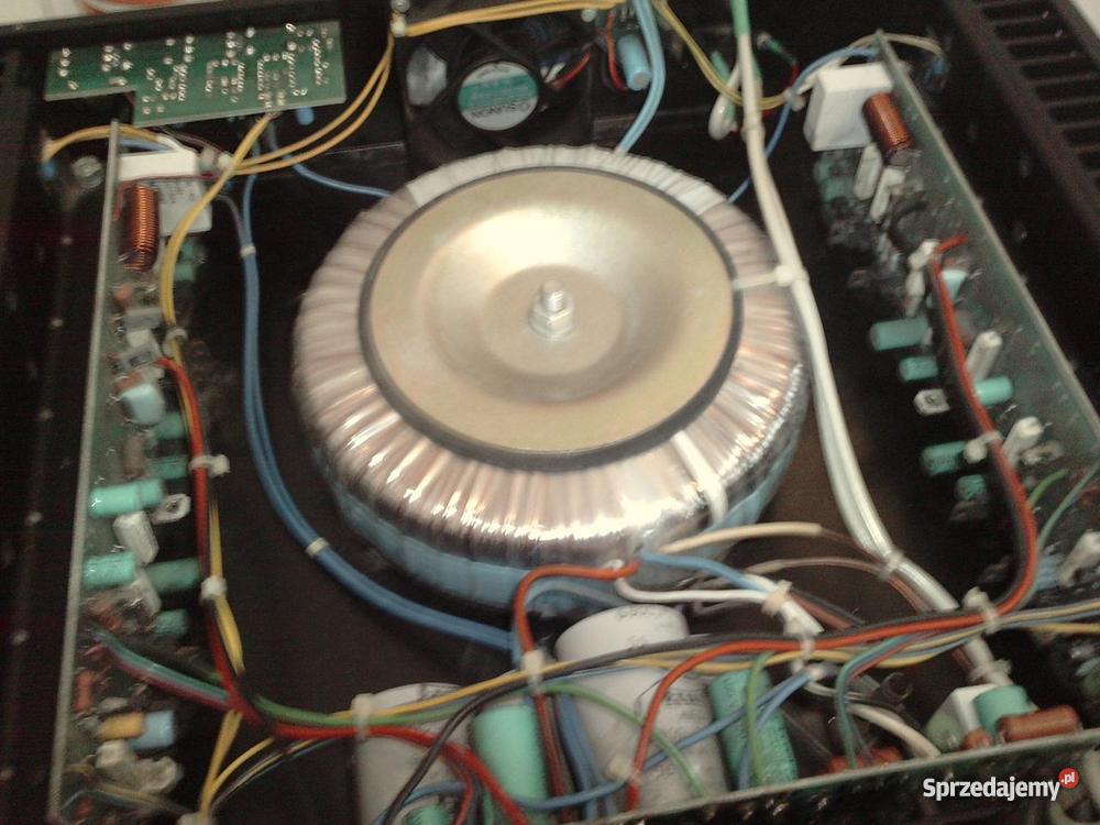 końcówka mocy Elmuz 2208 M Sprzęt estradowy, studyjny i DJ-ski Złotów