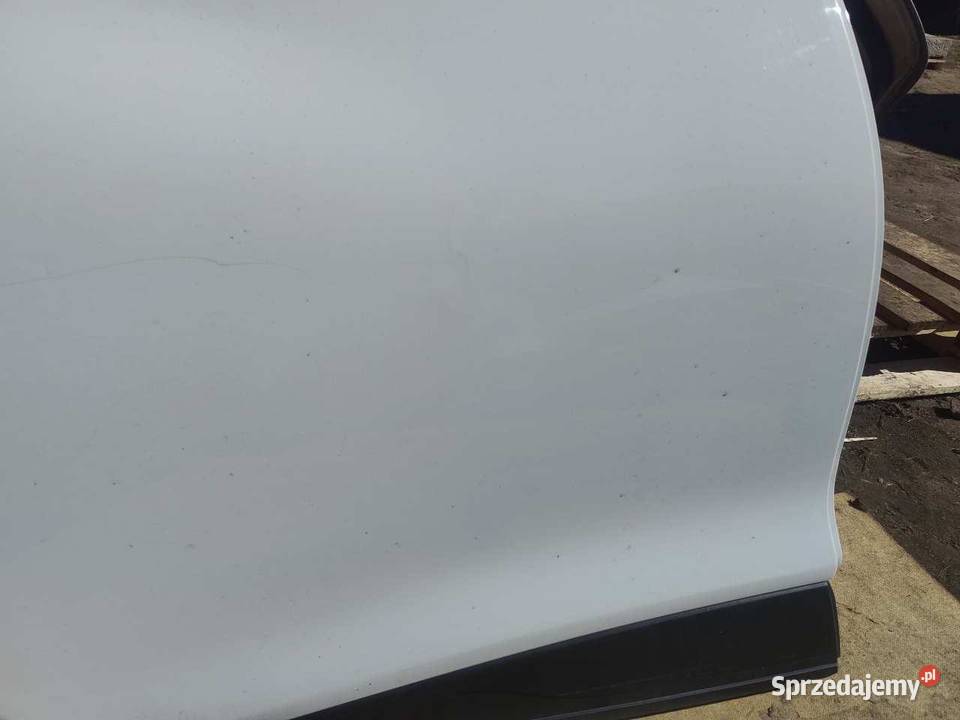 DRZWI PRAWY TYŁ DV369 RENAULT CLIO IV osobowe wielkopolskie