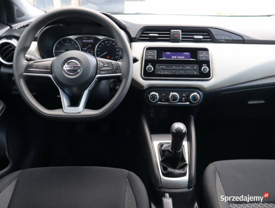 Nissan Micra 10 manualna