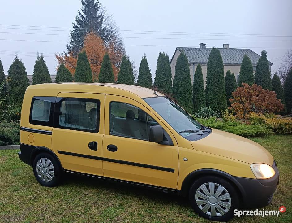 Opel Combo 13 CDTI Ponikiew Duża sprzedam