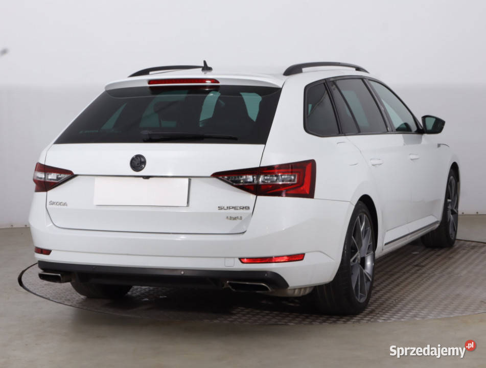 Skoda Superb 20 TSI ASR (kontrola trakcji)