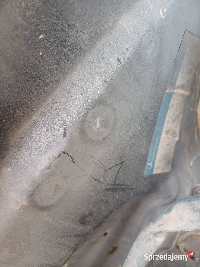 Mercedes w110 200 benzyna manual Ostrów Wielkopolski sprzedam