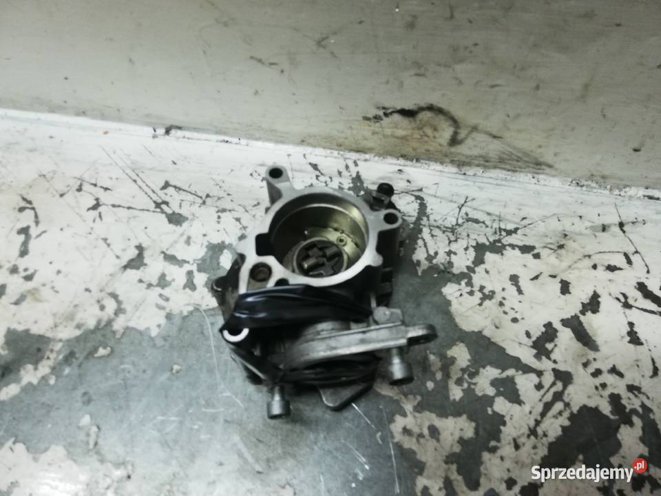 Pompa Vaccum VW 18 TFSI 06J145100C Suchedniów sprzedam