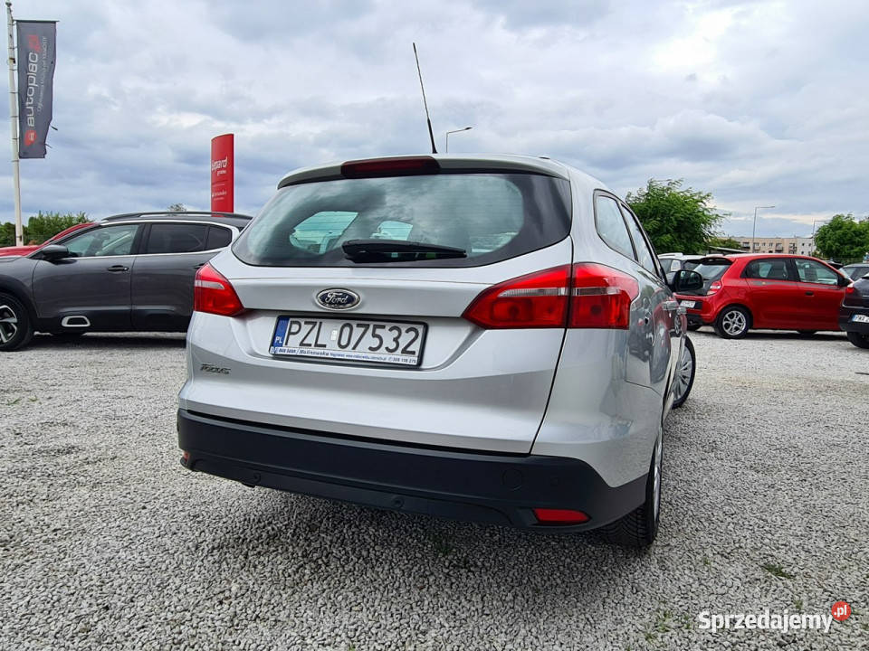 Ford Focus Serwisowany Navi PDC Klimatyzacja klimatyzacja Wągrowiec sprzedam