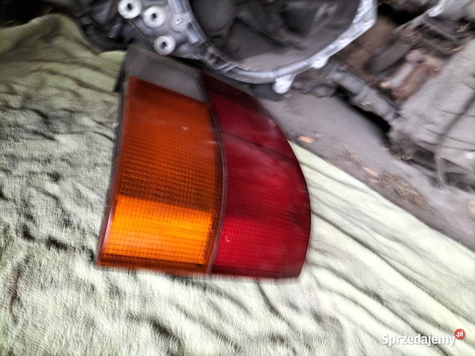 RENAULT 19 Chamade LAMPA TYŁ TYLNA PRAWA lubelskie Kamień-Kolonia