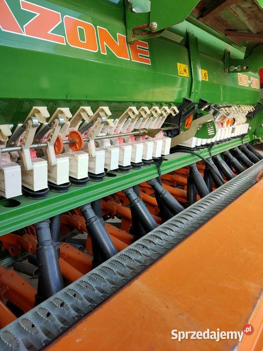 AMAZONE D930 talerzowy Wola Krzysztoporska sprzedam