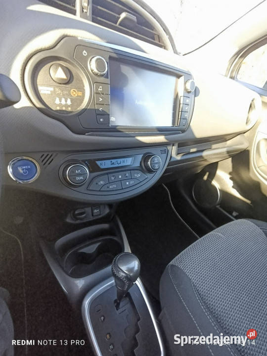 Toyota Yaris 15 hybrid 100 40 III 20112019 tempomat Pleszew