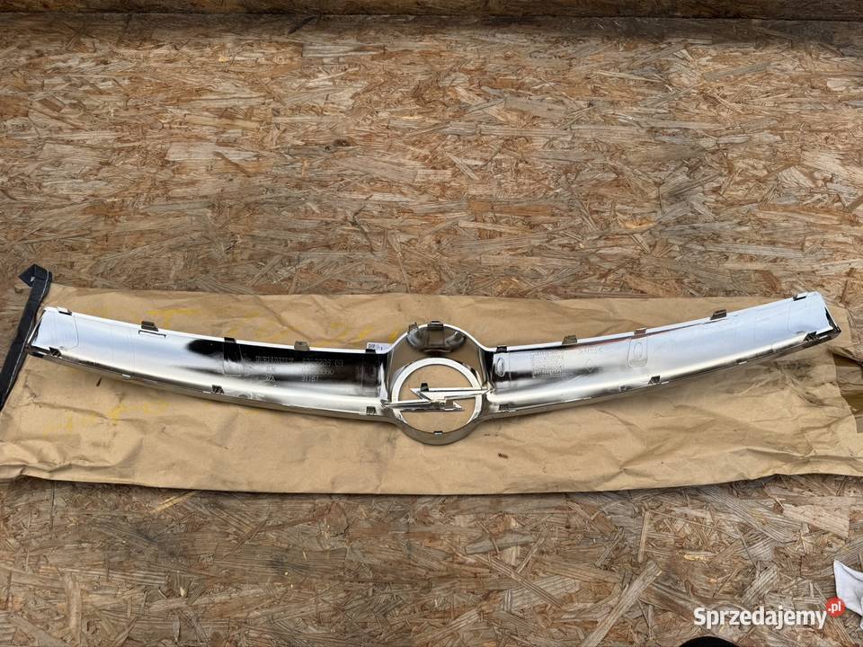 Chrom listwa nakładka grilla atrapy Opel vivaro Międzychód sprzedam