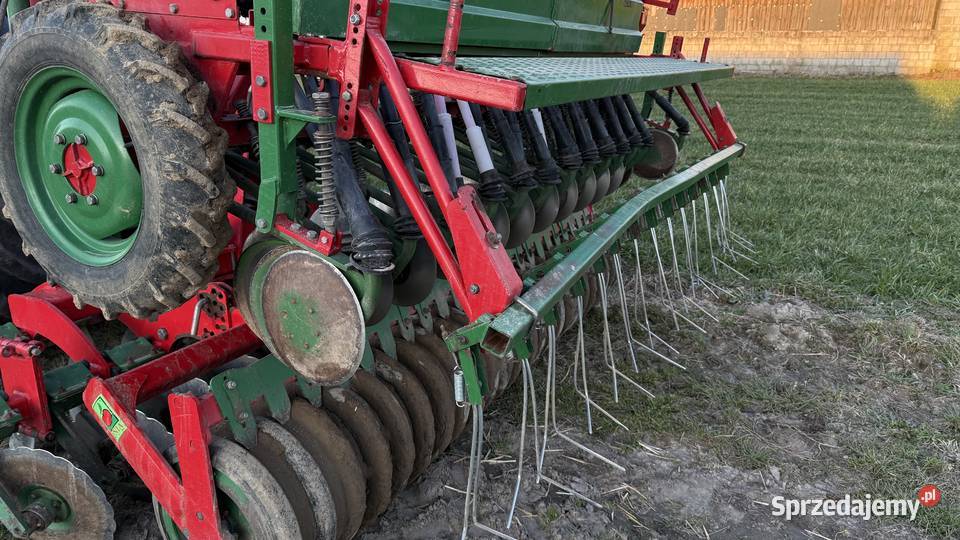Agregat uprawowo siewny talerzowy Unia Grudziądz Koryczany