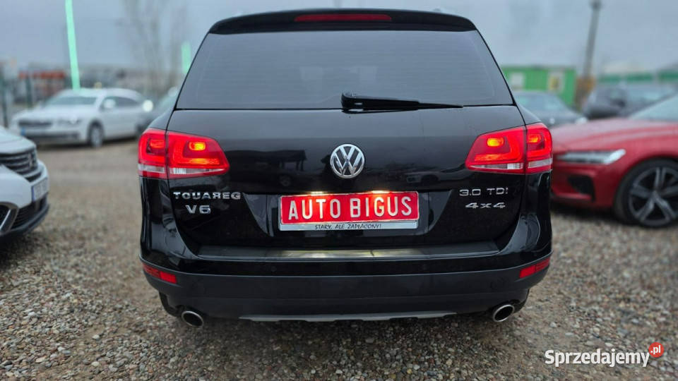 Volkswagen Touareg 4x4 ledy automat bixenon ASR (kontrola trakcji) Lębork