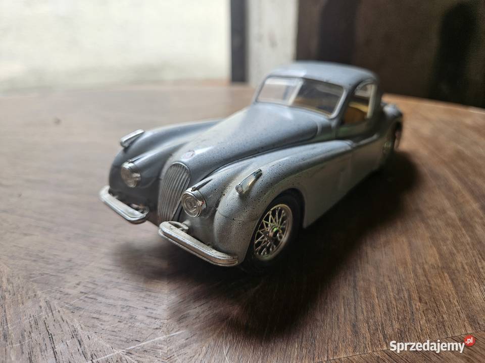 Model samochodu Jaguar XK 120 roadster Poznań sprzedam