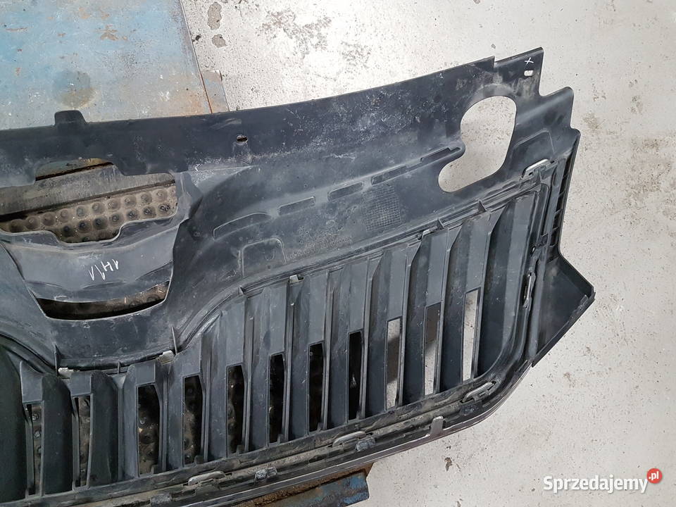SKODA RAPID 2014 2016 ATRAPA GRILL CHROM Turek