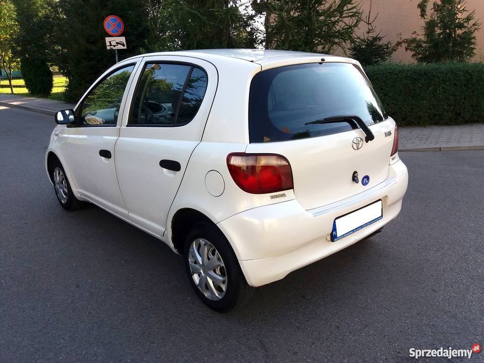 Toyota Yaris 10 Biała Perła 2003 biały podkarpackie Jasło