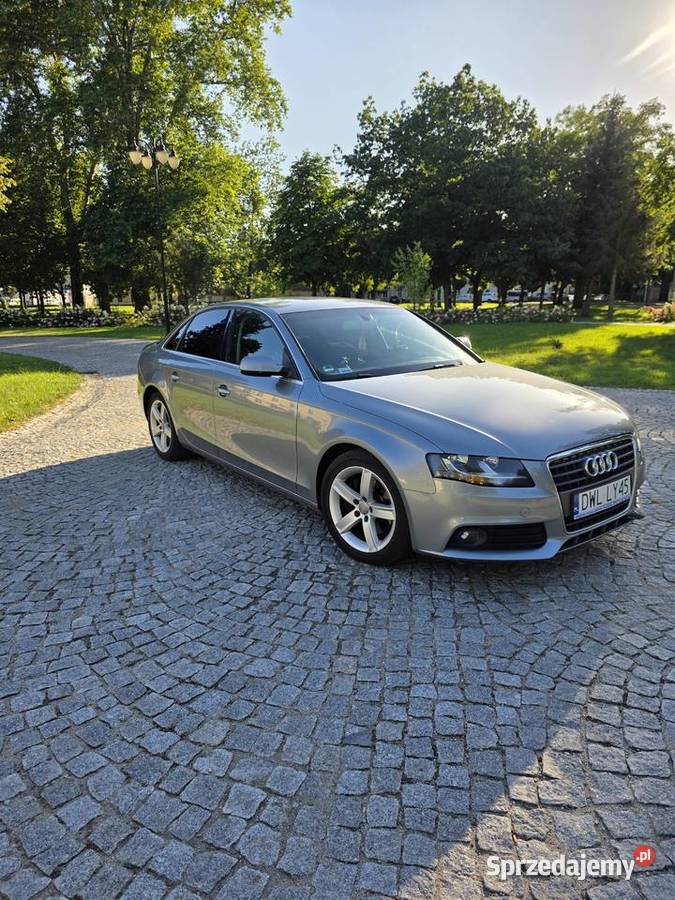 Audi a4 b8 Sedan szary 2010 stan idealny Brzeg Dolny